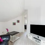Apartamento Golsong