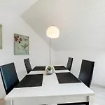 Apartamento Golsong