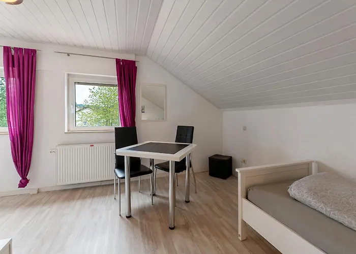 Golsong Lejlighed Thaleischweiler-Froschen